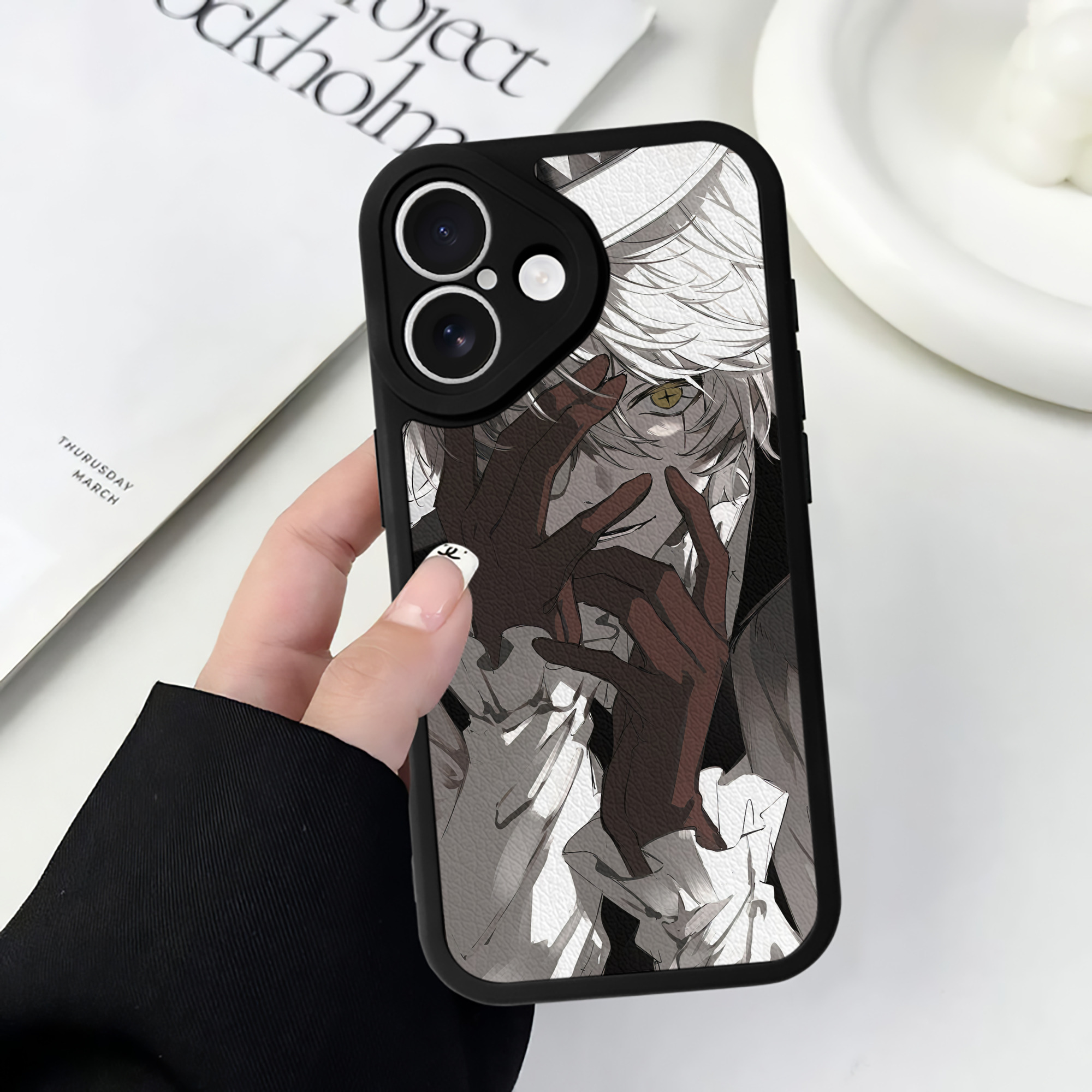 （画像用） 文豪ストレイドッグス Bungo Stray Dogs 【iPhone 16シリーズ対応】シリコンスマホケース（レザー調） 材質：シリコン